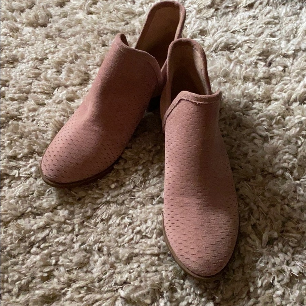 Lucky brand booties size 6